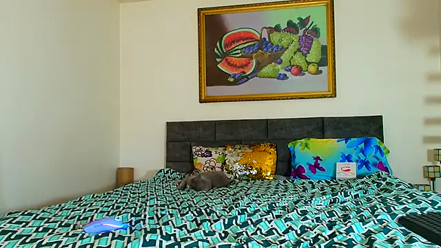 Snapshot of angeliquevany chatting on December 2024 06:33:01 PM angeliquevany online show from December 2024 06:33:01 PM