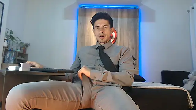 Snapshot of Andrew_4_ chatting on November 2025 08:03:01 AM Andrew 4 online show from November 2025 08:03:01 AM