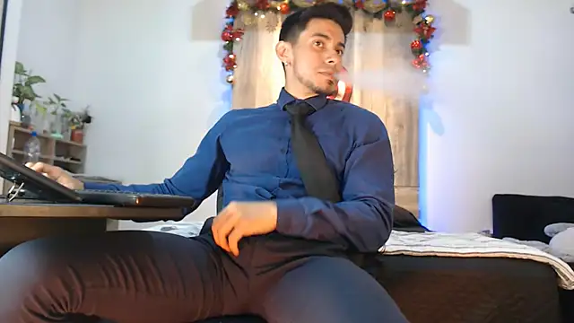 Snapshot of Andrew_4_ chatting on December 2025 05:46:01 AM Andrew 4 online show from December 2025 05:46:01 AM