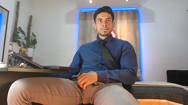 Snapshot of Andrew_4_ chatting on February 2026 01:55:02 AM Andrew 4 online show from February 2026 01:55:02 AM