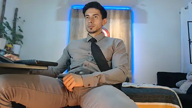 Snapshot of Andrew_4_ chatting on February 2026 01:57:02 AM Andrew 4 online show from February 2026 01:57:02 AM