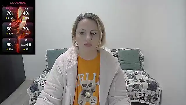 erikaerika online show from May 2026 09:03:02 AM