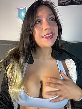 Snapshot of BA_BYY chatting on April 2026 08:00:02 AM BA BYY online show from April 2026 08:00:02 AM