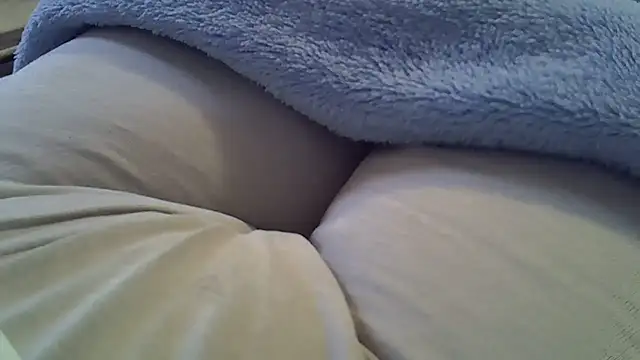 perescam online show from July 2026 05:37:02 PM