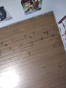 Snapshot of LUNAdeMARTE chatting on January 2025 02:06:02 AM LUNAdeMARTE online show from January 2025 02:06:02 AM