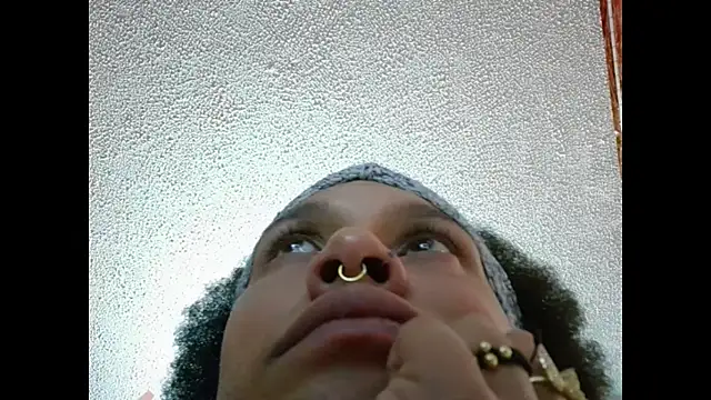 LUNAdeMARTE online show from February 2026 02:30:01 AM