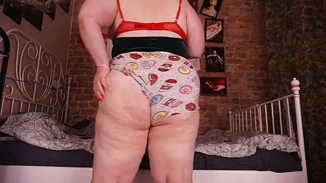 Evelively online show from November 2025 03:27:02 AM