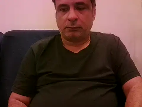 Snapshot of desipapaxxx chatting on January 2025 07:28:02 PM desipapaxxx online show from January 2025 07:28:02 PM