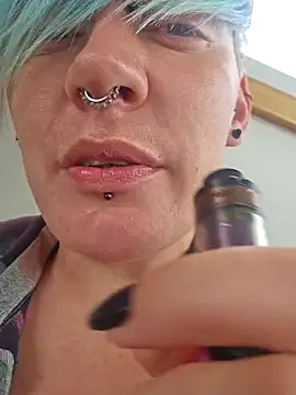 PinkTheHawk online show from December 2024 02:25:01 AM