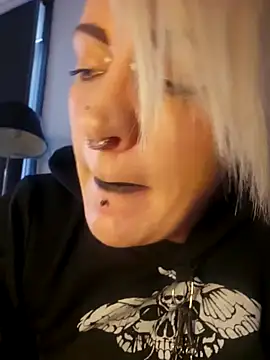 PinkTheHawk online show from September 2025 09:42:01 PM