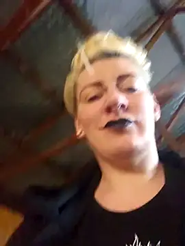 PinkTheHawk online show from December 2025 06:43:02 AM