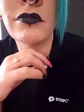 PinkTheHawk online show from April 2026 02:55:01 AM