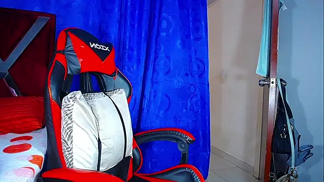 DanisaBrown online show from April 2026 06:28:01 PM