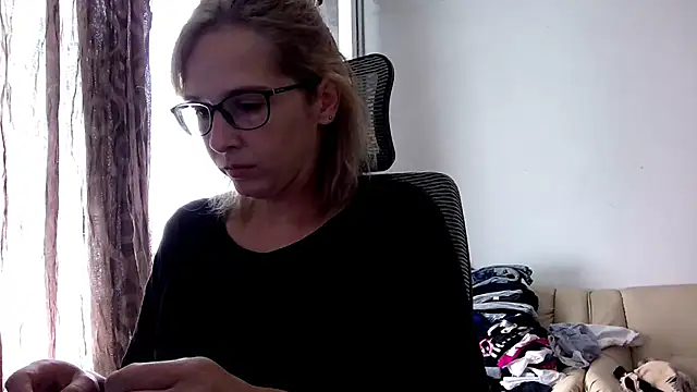 Snapshot of SexxyLety chatting on July 2026 09:33:02 AM SexxyLety online show from July 2026 09:33:02 AM