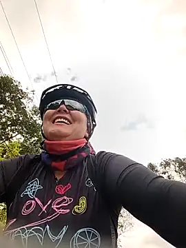 emma tour online show from October 2025 02:23:02 PM