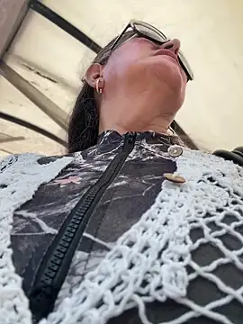 emma tour online show from December 2025 04:55:02 PM