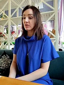 EvaXOAir online show from December 2024 04:45:01 AM