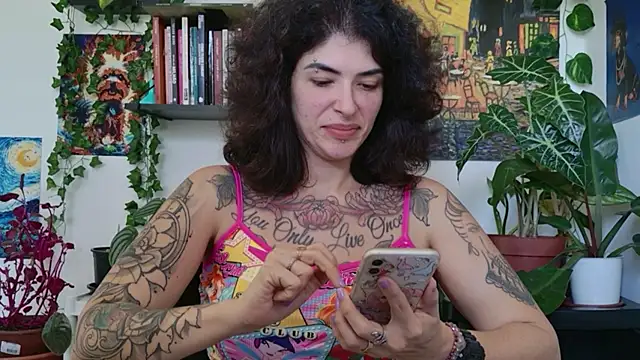 TaliMajesty online show from April 2026 10:10:01 AM