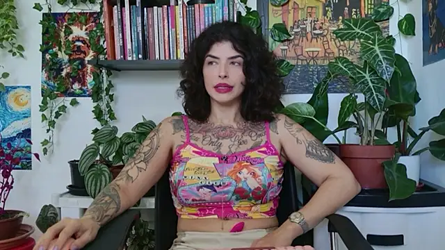 TaliMajesty online show from April 2026 10:02:01 AM