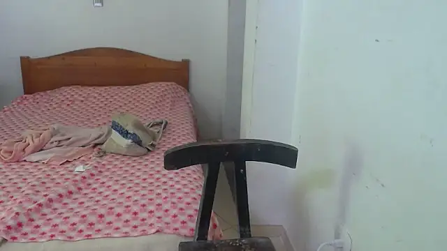 Mia davis01 online show from July 2026 05:28:02 PM