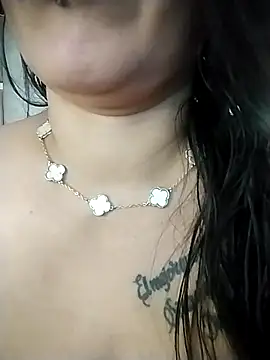 chelaqueen  online show from November 2025 06:34:01 PM