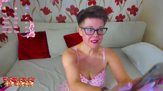 JennAlison online show from December 2024 12:50:02 PM