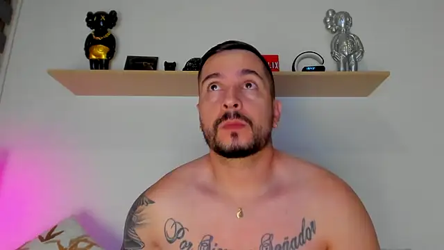 Snapshot of camilo_restrepo21 chatting on September 2025 12:37:02 AM camilo restrepo21 online show from September 2025 12:37:02 AM