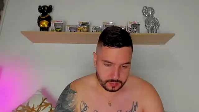 Snapshot of camilo_restrepo21 chatting on October 2025 02:11:02 AM camilo restrepo21 online show from October 2025 02:11:02 AM