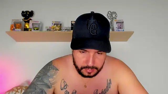 Snapshot of camilo_restrepo21 chatting on January 2026 03:22:02 AM camilo restrepo21 online show from January 2026 03:22:02 AM