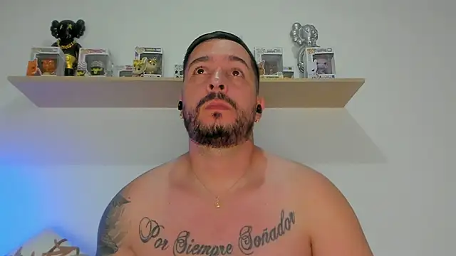 Snapshot of camilo_restrepo21 chatting on March 2026 12:17:02 AM camilo restrepo21 online show from March 2026 12:17:02 AM