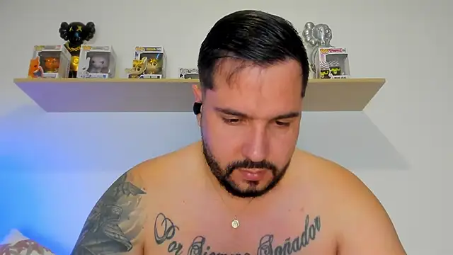 Snapshot of camilo_restrepo21 chatting on May 2026 11:53:02 PM camilo restrepo21 online show from May 2026 11:53:02 PM