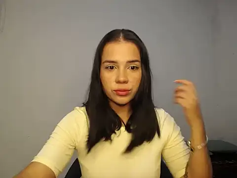 Snapshot of gabriela_davis chatting on May 2026 09:57:01 PM gabriela davis online show from May 2026 09:57:01 PM