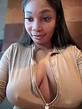   Nessa   online show from February 2025 12:06:02 PM