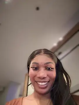   Nessa   online show from March 2025 06:16:01 PM