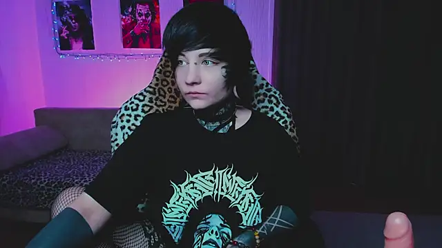 acid trip1l online show from September 2025 08:32:02 PM