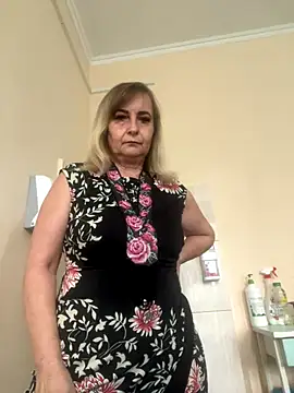 Snapshot of Irina2909@xh chatting on September 2025 12:05:01 PM Irina2909xh online show from September 2025 12:05:01 PM