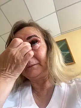 Snapshot of Irina2909@xh chatting on September 2025 07:52:01 AM Irina2909xh online show from September 2025 07:52:01 AM