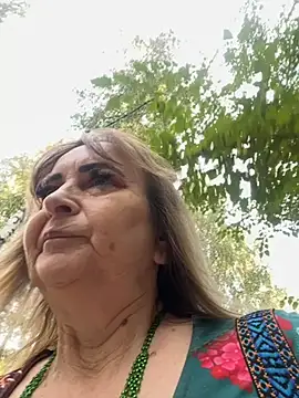 Snapshot of Irina2909@xh chatting on September 2025 05:20:01 AM Irina2909xh online show from September 2025 05:20:01 AM