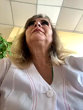 Snapshot of Irina2909@xh chatting on September 2025 07:45:01 AM Irina2909xh online show from September 2025 07:45:01 AM