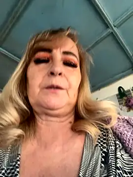 Snapshot of Irina2909@xh chatting on September 2025 02:33:02 PM Irina2909xh online show from September 2025 02:33:02 PM