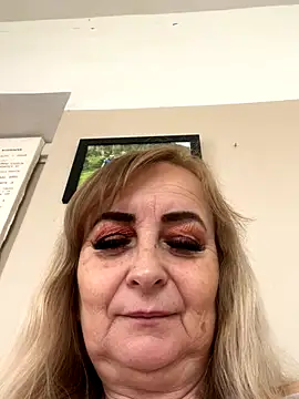 Snapshot of Irina2909@xh chatting on October 2025 10:35:01 AM Irina2909xh online show from October 2025 10:35:01 AM