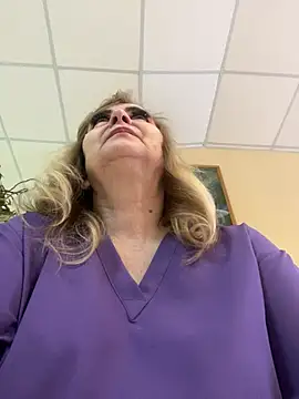 Snapshot of Irina2909@xh chatting on January 2026 09:01:02 AM Irina2909xh online show from January 2026 09:01:02 AM