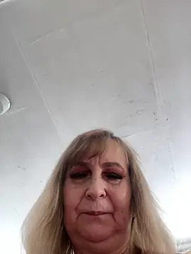 Snapshot of Irina2909@xh chatting on February 2026 11:17:01 AM Irina2909xh online show from February 2026 11:17:01 AM