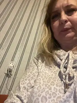 Snapshot of Irina2909@xh chatting on February 2026 06:28:02 PM Irina2909xh online show from February 2026 06:28:02 PM