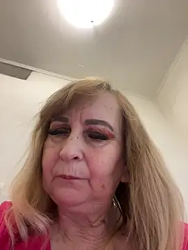 Snapshot of Irina2909@xh chatting on March 2026 11:28:02 AM Irina2909xh online show from March 2026 11:28:02 AM