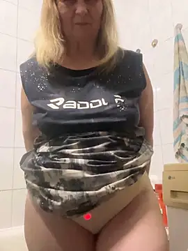 Snapshot of Irina2909@xh chatting on March 2026 06:23:02 PM Irina2909xh online show from March 2026 06:23:02 PM