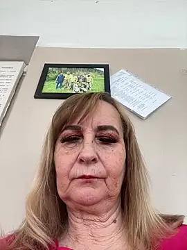 Snapshot of Irina2909@xh chatting on March 2026 10:10:01 AM Irina2909xh online show from March 2026 10:10:01 AM