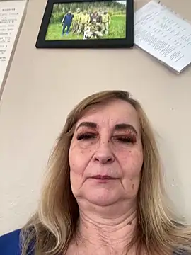 Snapshot of Irina2909@xh chatting on April 2026 09:54:01 AM Irina2909xh online show from April 2026 09:54:01 AM