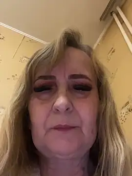 Snapshot of Irina2909@xh chatting on April 2026 11:16:01 PM Irina2909xh online show from April 2026 11:16:01 PM