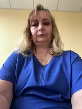 Snapshot of Irina2909@xh chatting on April 2026 08:42:01 AM Irina2909xh online show from April 2026 08:42:01 AM